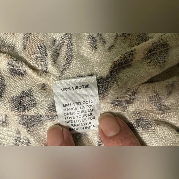 Show Me Your Mumu Marcella Shirt Cheetah Button Up Shirt Boho Chic Size XS - Picture 8 of 9